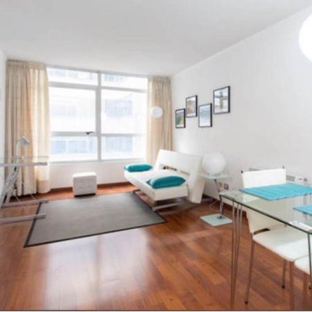 Sys Suites Nueva San Martin Santiago de Chile Rum bild
